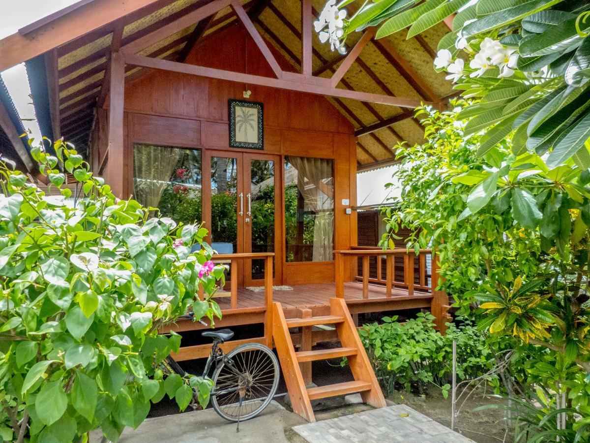 Giliranta Hotel Gili Trawangan Exterior photo
